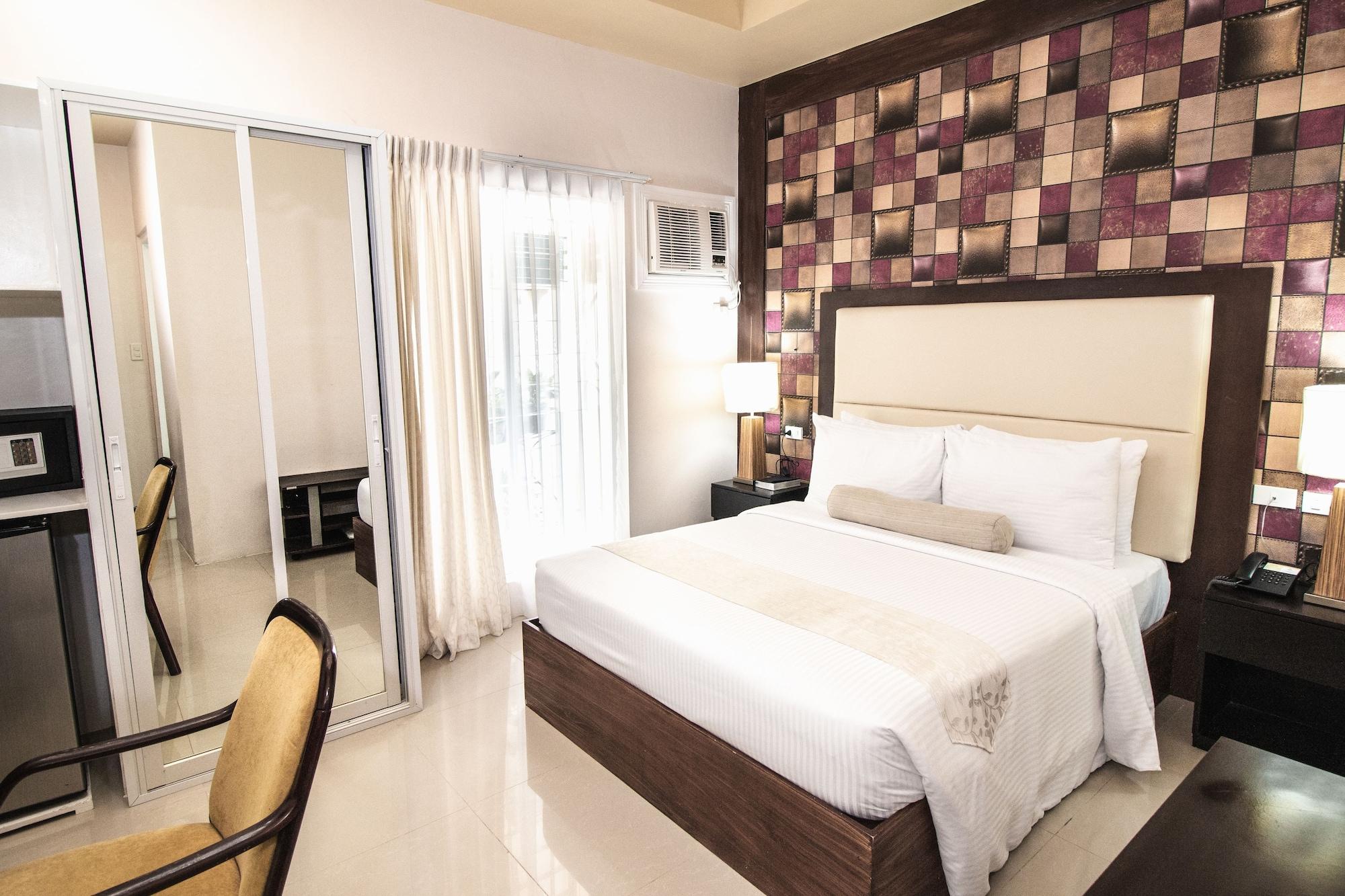 Hotel Dumaguete Dumaguete City Екстериор снимка