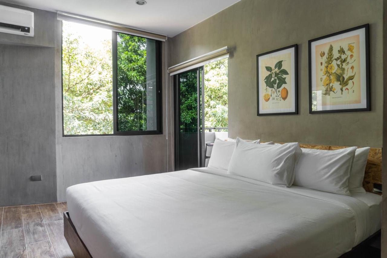 Hotel Dumaguete Dumaguete City Екстериор снимка