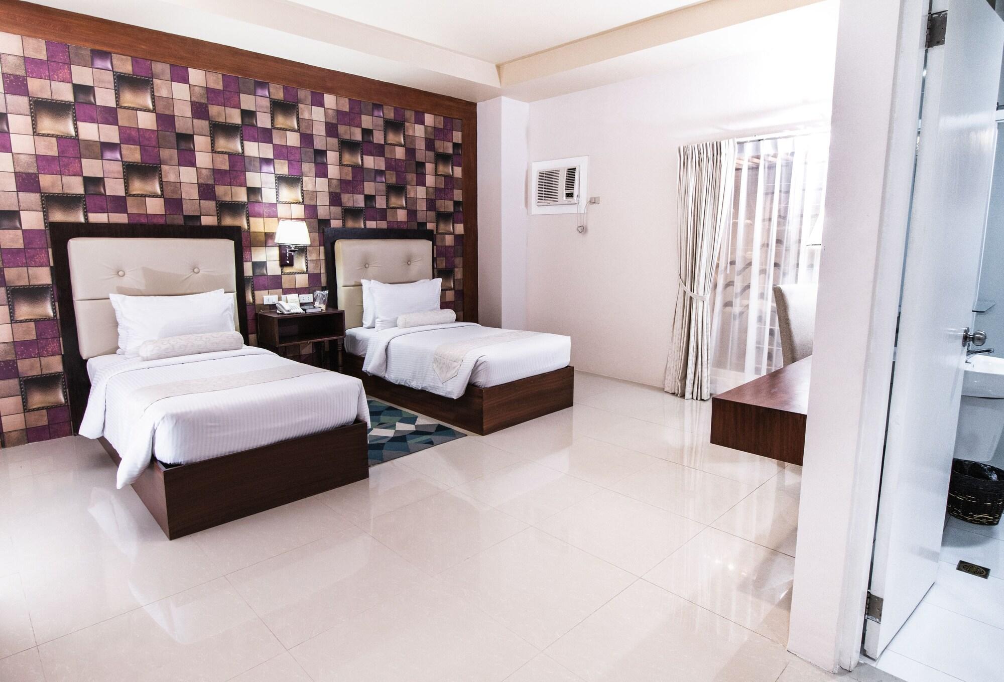 Hotel Dumaguete Dumaguete City Екстериор снимка