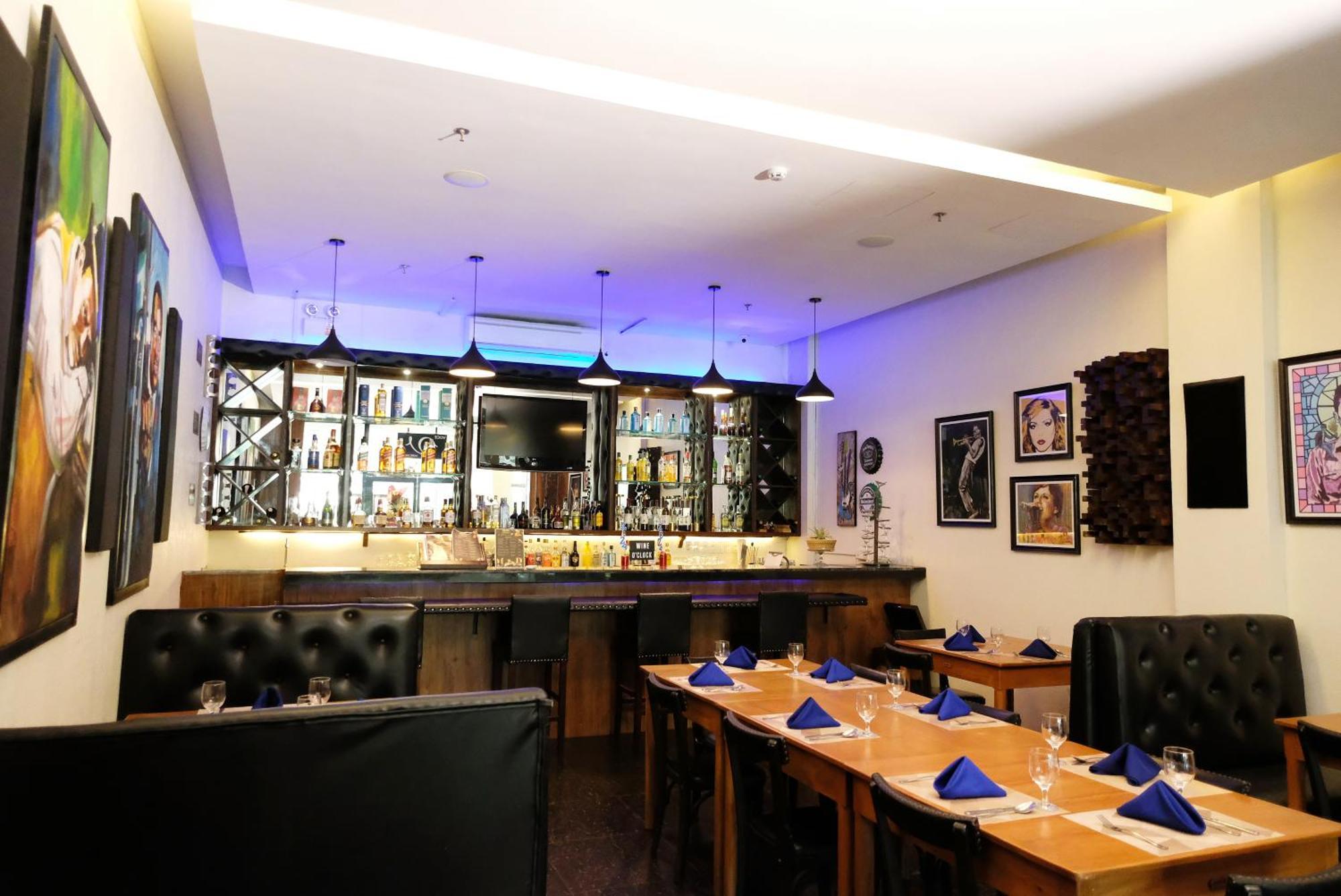 Hotel Dumaguete Dumaguete City Екстериор снимка